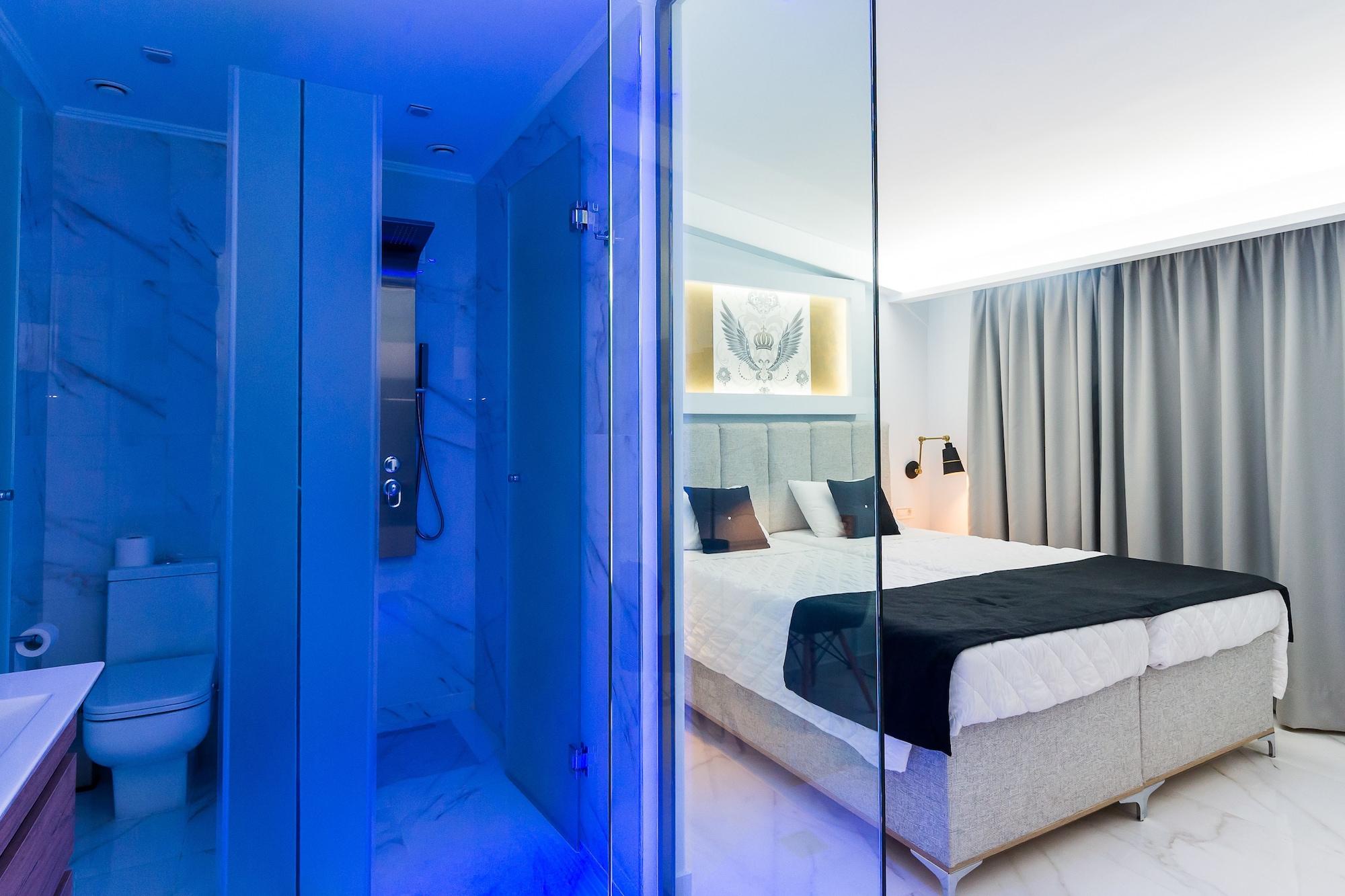 Hotel Ionis Art 4*