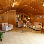 Ionis Art Hotel