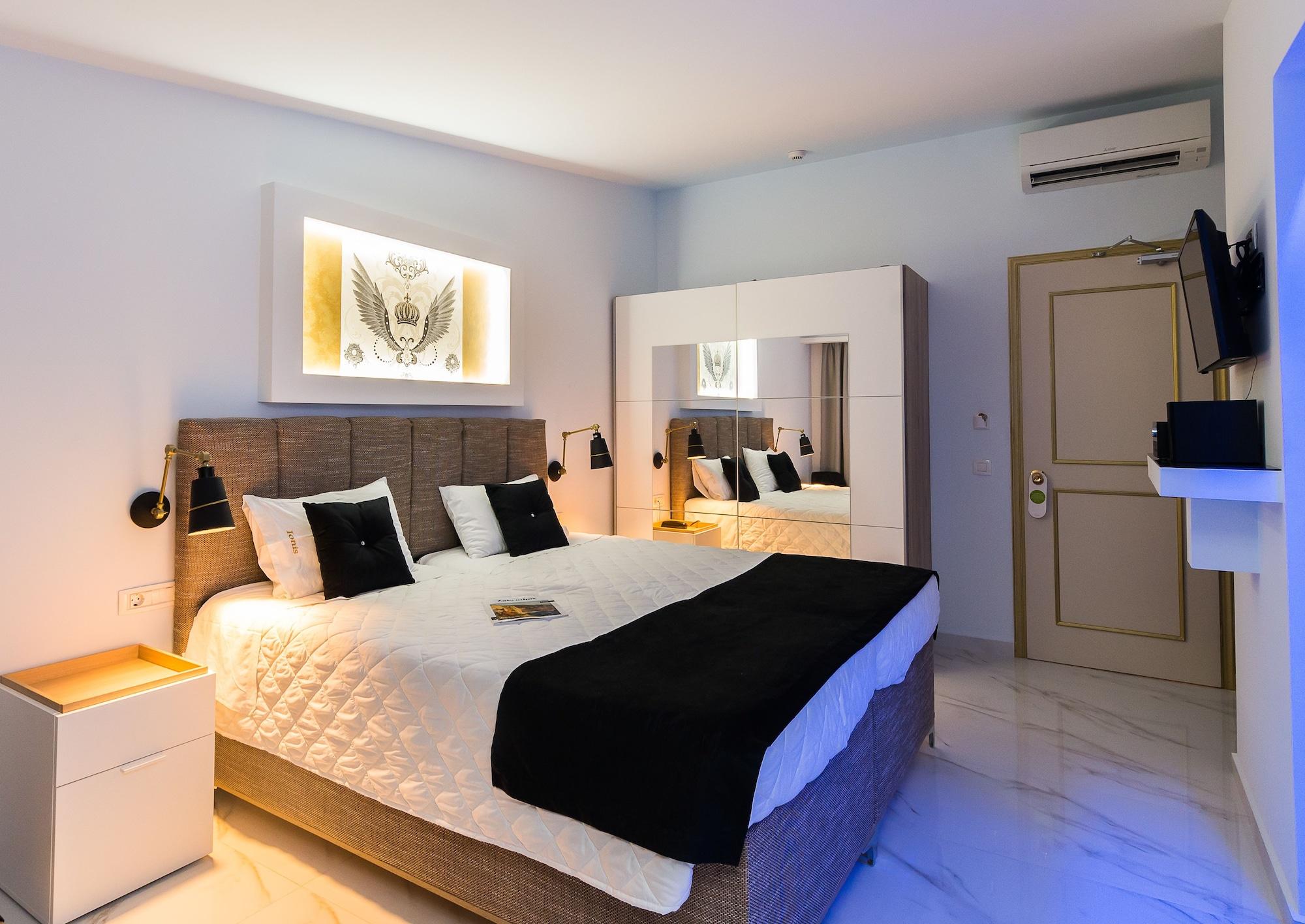 Ionis Art 4* Laganas